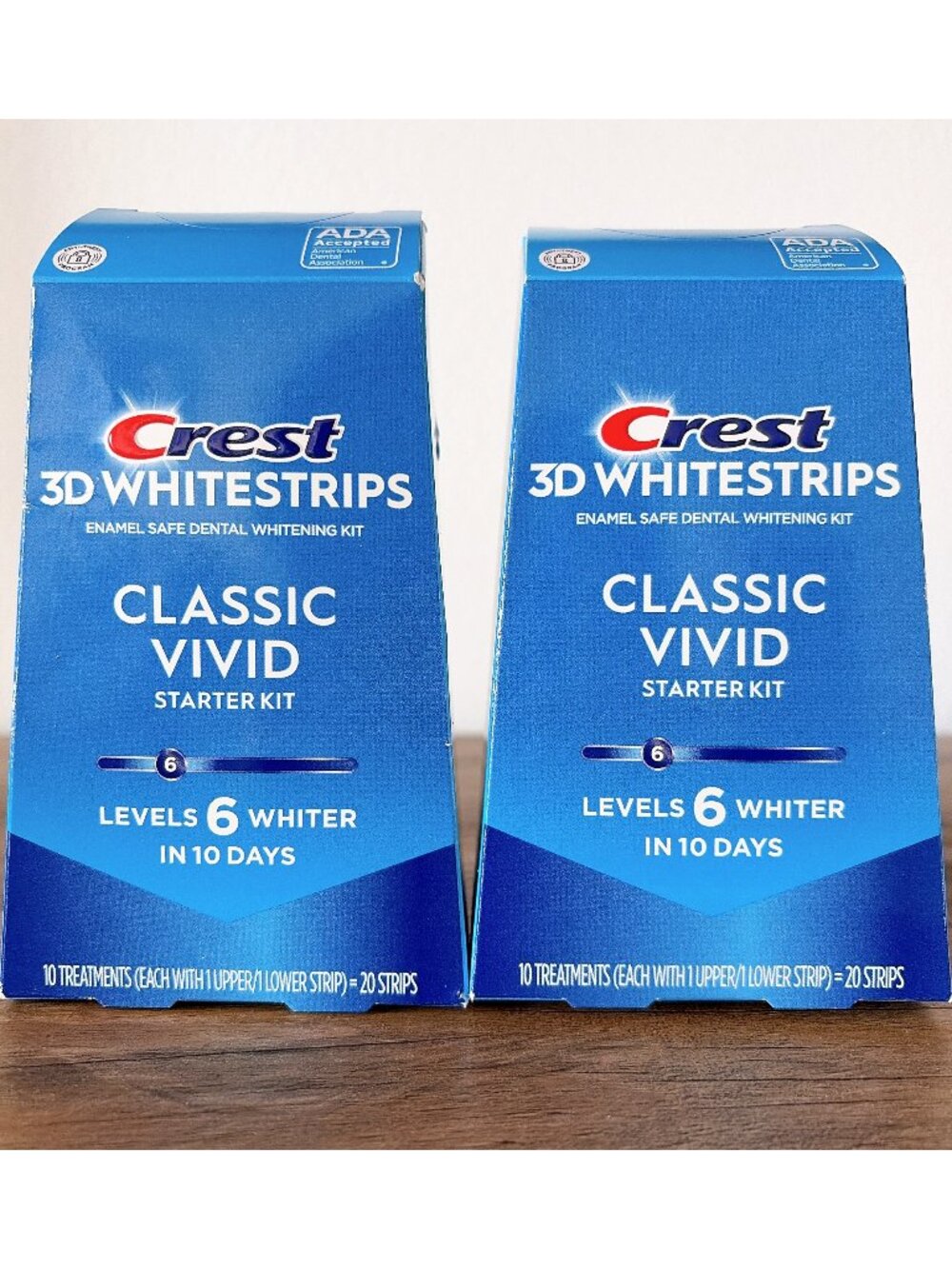 Lot of 2 Crest Classic Vivid At-Home Teeth Whitening Starter Kit 10 Treatments
